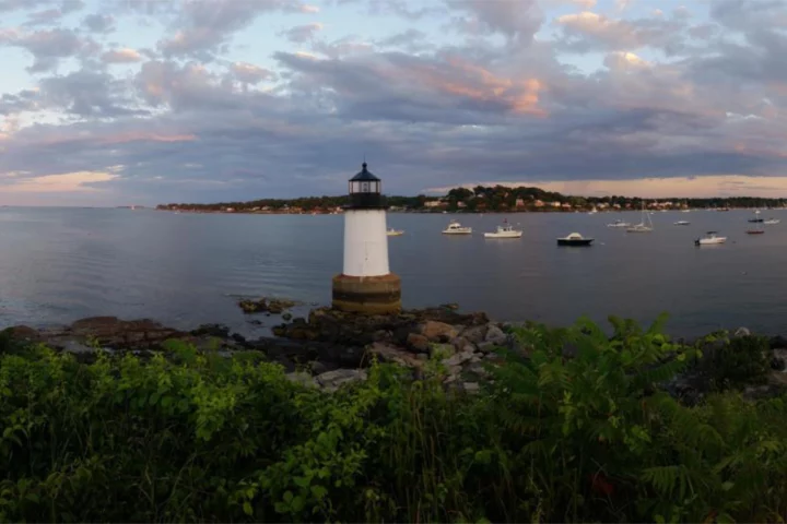 Photo of the lighthouse, Pickering Light, in Salem Massachusetts.